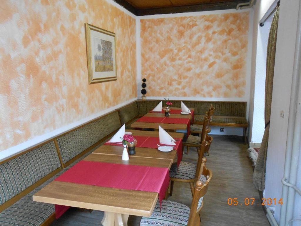 Weinhaus Hotel Zum Josefshof Graach Екстериор снимка