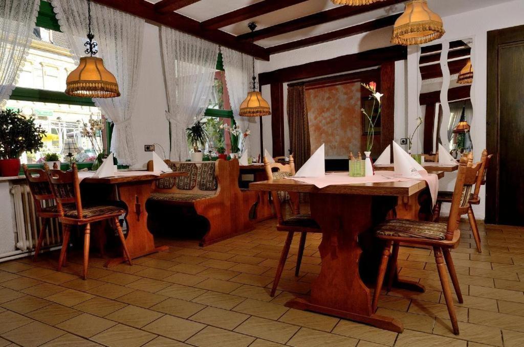 Weinhaus Hotel Zum Josefshof Graach Екстериор снимка