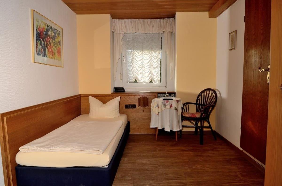 Weinhaus Hotel Zum Josefshof Graach Екстериор снимка
